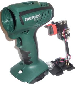 Metabo włącznik + korpus obudowa do wkrętarki BS14.4 Li 316058690